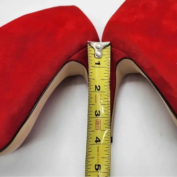 Guess Ondrea red suede ankle toe boot size 8 - Picture 9 of 16